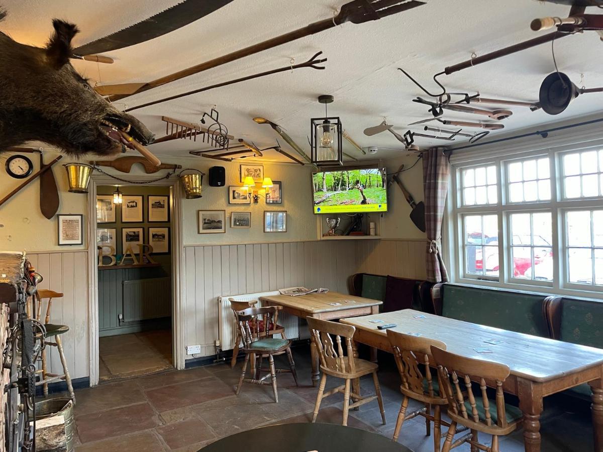 The Windmill Inn Horsham Kültér fotó
